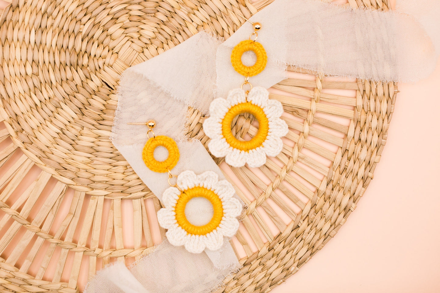 Lazy Daisy White Drop Earrings