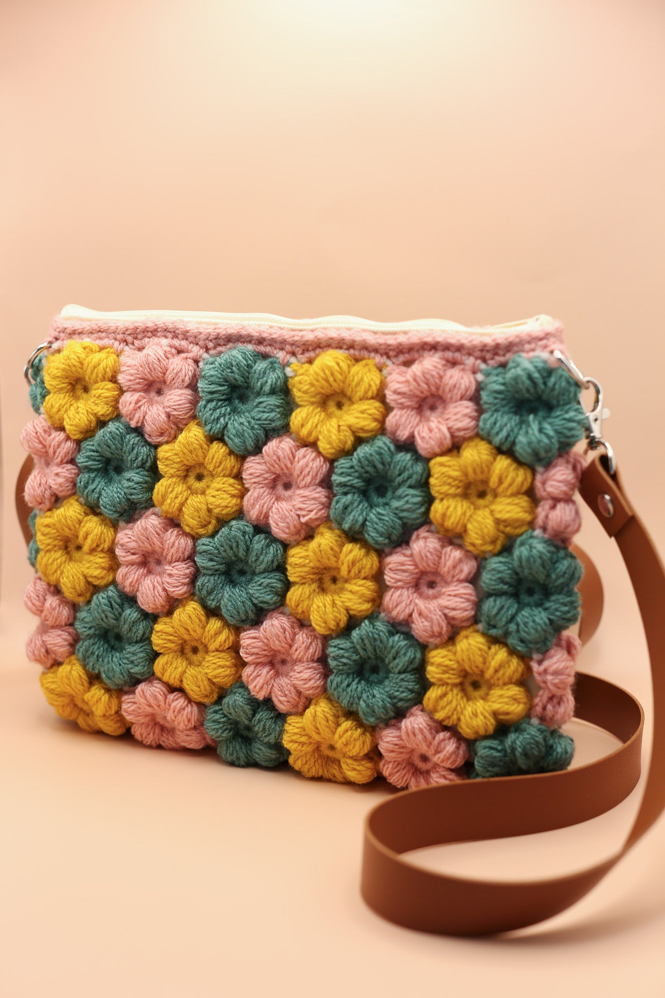 Crochet Flower Puff Crossbody Bag